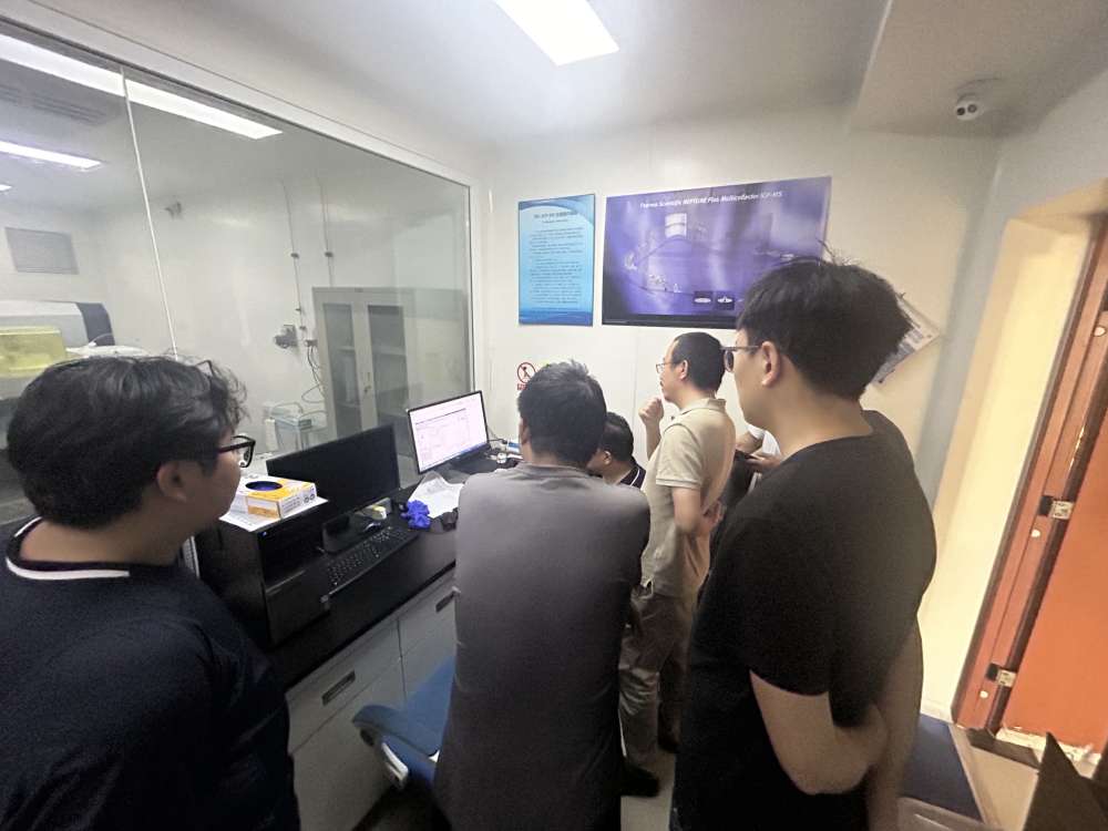 그림입니다.  원본 그림의 이름: KakaoTalk_20240913_164810554.jpg  원본 그림의 크기: 가로 4032pixel, 세로 3024pixel  사진 찍은 날짜: 2024년 08월 21일 오후 5:59  카메라 제조 업체 : Apple  카메라 모델 : iPhone 14  프로그램 이름 : 17.5.1  F-스톱 : 2.4  노출 시간 : 1/60초  IOS 감도 : 1600  노출 모드 : 자동  35mm 초점 거리 : 14  프로그램 노