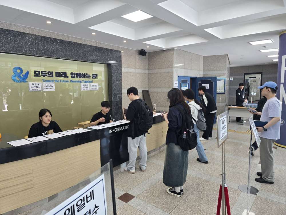 그림입니다.  원본 그림의 이름: KakaoTalk_20250604_094138824_18.jpg  원본 그림의 크기: 가로 1400pixel, 세로 1050pixel