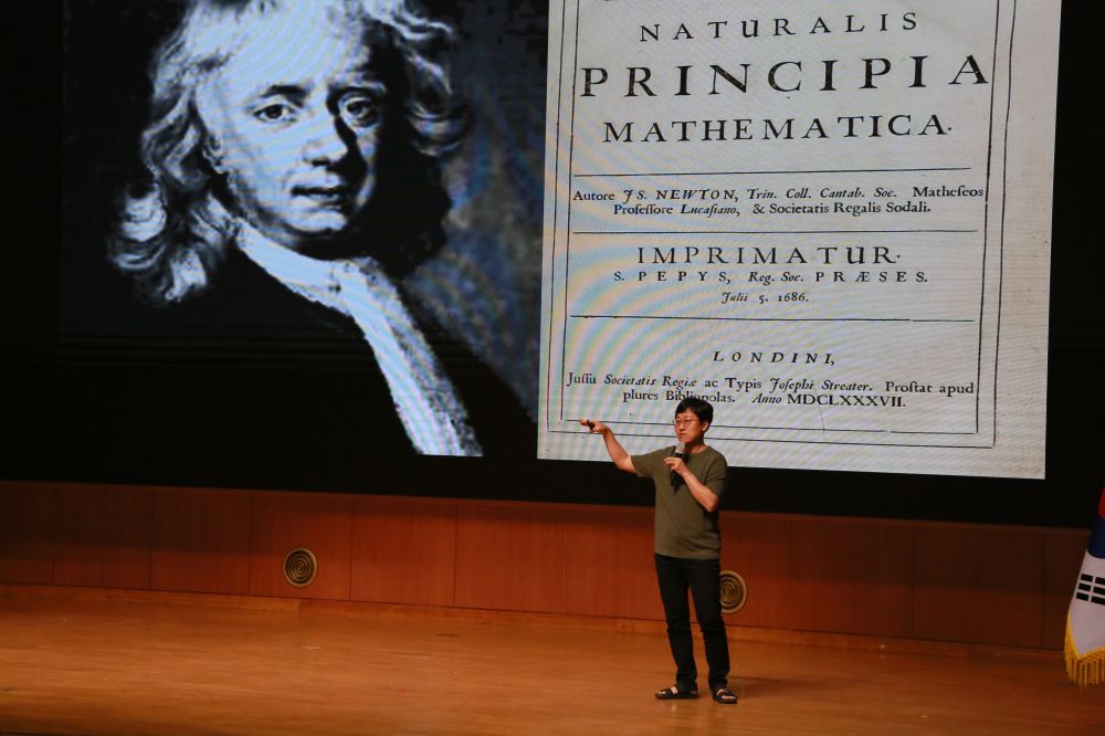 그림입니다.원본 그림의 이름: IMG_7979.JPG원본 그림의 크기: 가로 5472pixel, 세로 3648pixel사진 찍은 날짜: 2025년 05월 30일 오후 3:53카메라 제조 업체 : Canon카메라 모델 : Canon EOS 6DF-스톱 : 8.0노출 시간 : 1/500초ISO 감도 : 5000색 대표 : sRGB노출 모드 : 자동프로그램 노출 : 자동 제어 모드측광 모드 : 평가 측광플래시 모드 : 