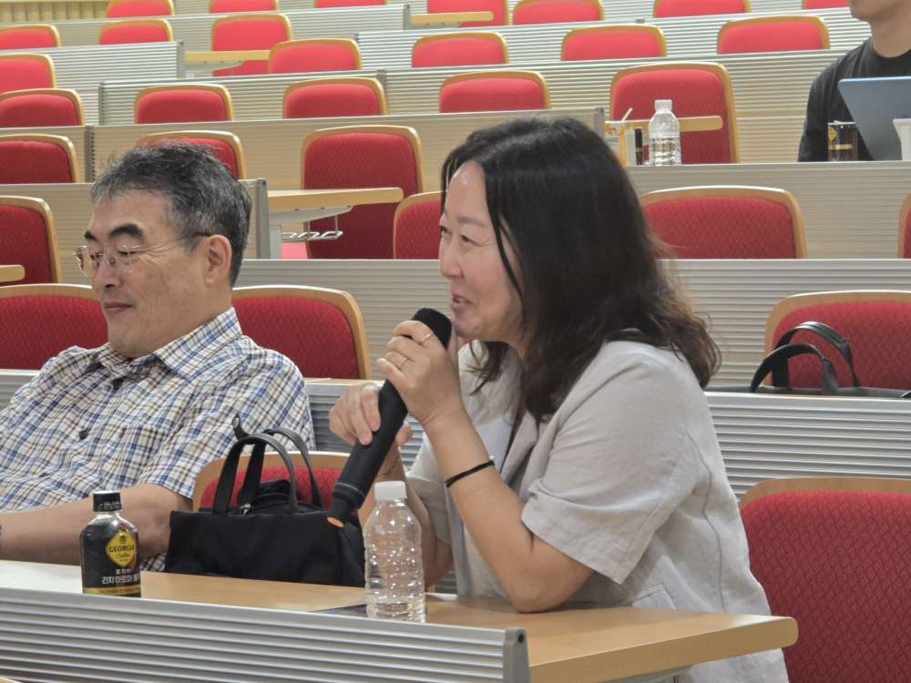 그림입니다.  원본 그림의 이름: KakaoTalk_20250825_103334339_05.jpg  원본 그림의 크기: 가로 4000pixel, 세로 3000pixel  사진 찍은 날짜: 2025년 08월 20일 오후 4:21  카메라 제조 업체 : samsung  카메라 모델 : Galaxy S24 Ultra  프로그램 이름 : S928NKSS4BYF1  F-스톱 : 3.4  노출 시간 : 83337/5000000초  ISO 감도 : 66786  노출 모드 