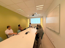 그림입니다.  원본 그림의 이름: image8.png  원본 그림의 크기: 가로 1280pixel, 세로 960pixel