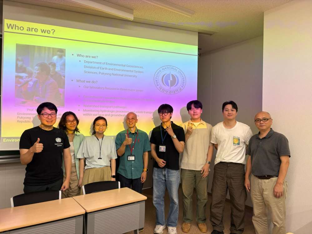 그림입니다.  원본 그림의 이름: IMG_0193.JPG  원본 그림의 크기: 가로 1440pixel, 세로 1080pixel  색 대표 : sRGB  EXIF 버전 : 0221