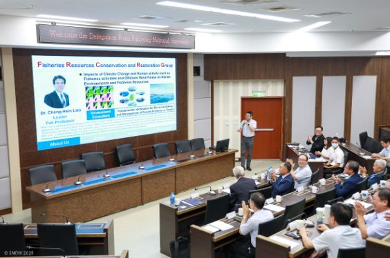 그림입니다.  원본 그림의 이름: CLP00003280000a.bmp  원본 그림의 크기: 가로 564pixel, 세로 374pixel