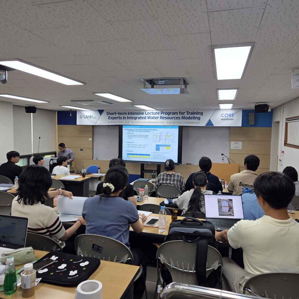 그림입니다.  원본 그림의 이름: KakaoTalk_20250721_162233204_23.jpg  원본 그림의 크기: 가로 1496pixel, 세로 1496pixel