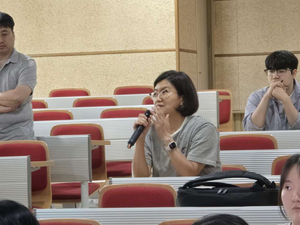 그림입니다.  원본 그림의 이름: KakaoTalk_20250825_103334339_16.jpg  원본 그림의 크기: 가로 4000pixel, 세로 3000pixel  사진 찍은 날짜: 2025년 08월 20일 오후 5:08  카메라 제조 업체 : samsung  카메라 모델 : Galaxy S24 Ultra  프로그램 이름 : S928NKSS4BYF1  F-스톱 : 3.4  노출 시간 : 83337/5000000초  ISO 감도 : 66336  노출 모드 