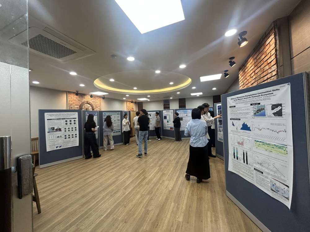 그림입니다.  원본 그림의 이름: CLP000062180011.bmp  원본 그림의 크기: 가로 4032pixel, 세로 3024pixel