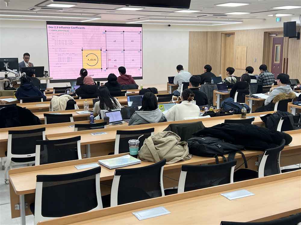 그림입니다.원본 그림의 이름: KakaoTalk_20260130_093722235_05.jpg원본 그림의 크기: 가로 4032pixel, 세로 3024pixel사진 찍은 날짜: 2026년 01월 26일 오후 2:59카메라 제조 업체 : Apple카메라 모델 : iPhone 13 Pro프로그램 이름 : 26.2F-스톱 : 1.5노출 시간 : 1/120초ISO 감도 : 32노출 모드 : 자동35mm 초점 거리 : 44프로
